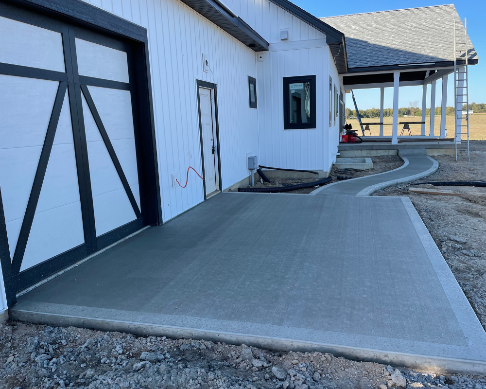 Custom Concrete Patio, Hill Custom Concrete located in Northern Indiana and Southwest Michigan